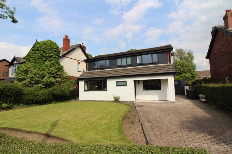 4 bedroom detached house for sale in Gathurst Lane, Shevington, Wigan, WN6