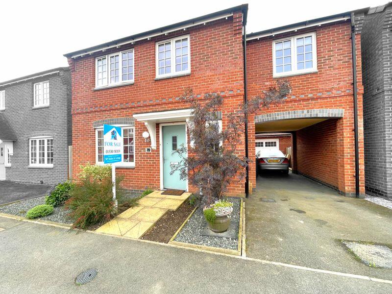 4 bedroom detached house for sale in Drive, Ibstock, LE67