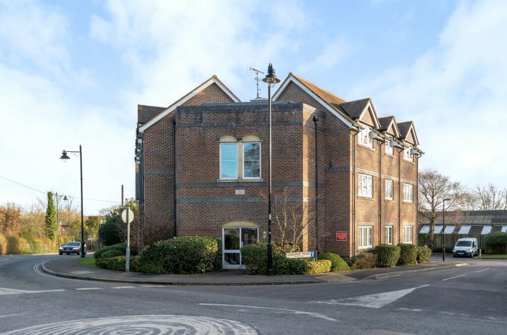 2 bedroom for sale in Allbrook Hill, Allbrook, Hampshire, SO50