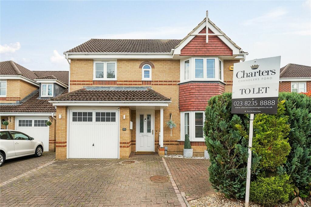 4 bedroom detached house for rent in The Crossways, Chandler's Ford, Eastleigh, Hampshire, SO53