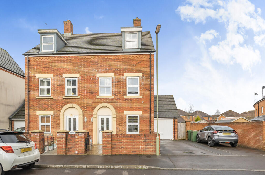 Main image of property: Tinning Way, Eastleigh, Hampshire, SO50