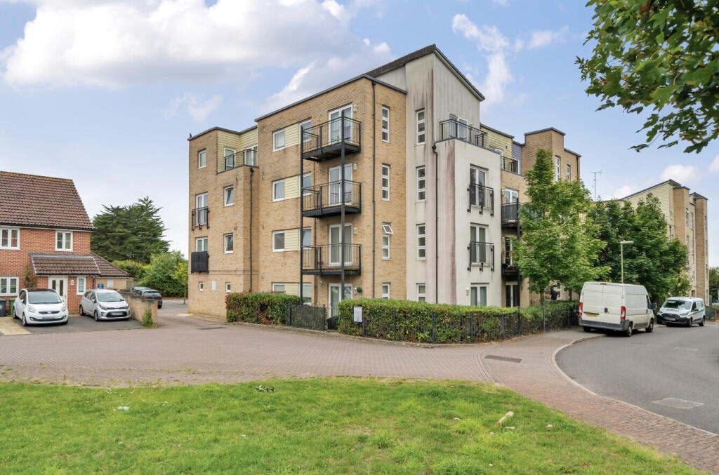 Main image of property: Hut Farm Place, Chandler's Ford, Hampshire, SO53