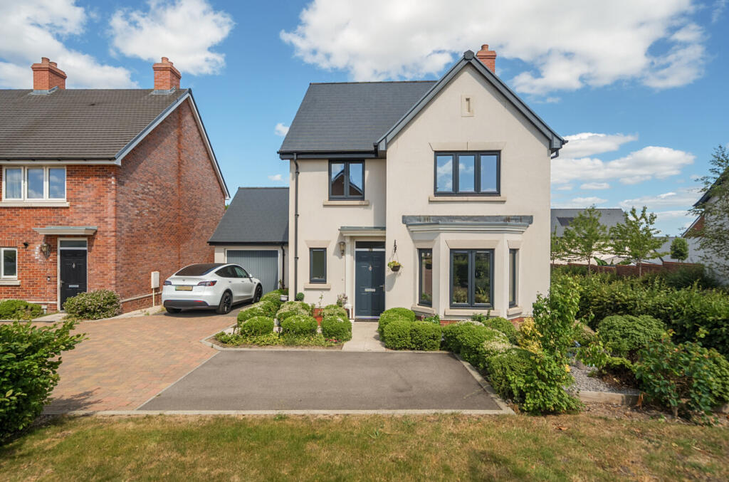 Main image of property: Stoneham Lane, Eastleigh, Hampshire, SO50