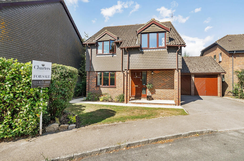 Main image of property: Meadowcroft Close, Otterbourne, Winchester, Hampshire, SO21