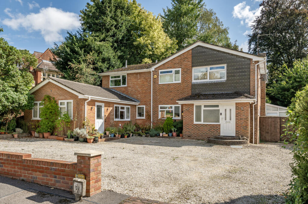 Main image of property: Oakwood Close, Otterbourne, Winchester, Hampshire, SO21