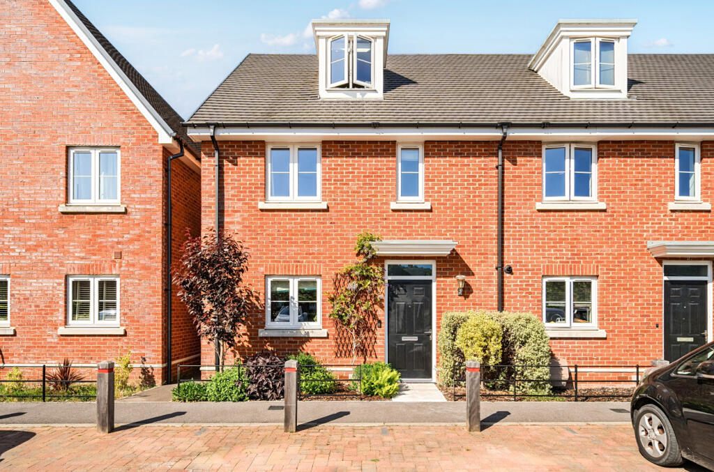 Main image of property: Beedon Way, Eastleigh, Hampshire, SO50