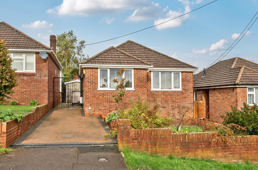 Main image of property: Trevose Crescent, Chandler's Ford, Hampshire, SO53