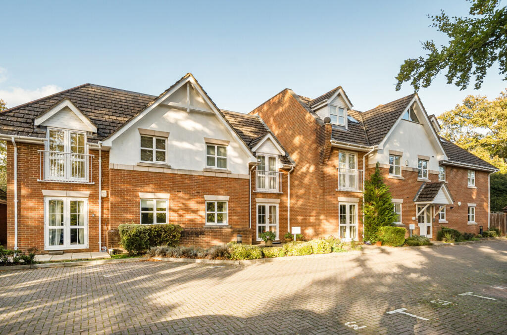 Main image of property: Baddesley Road, Chandler's Ford, Eastleigh, Hampshire, SO53