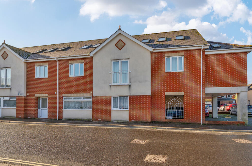 Main image of property: Hanns Way, Eastleigh, Hampshire, SO50