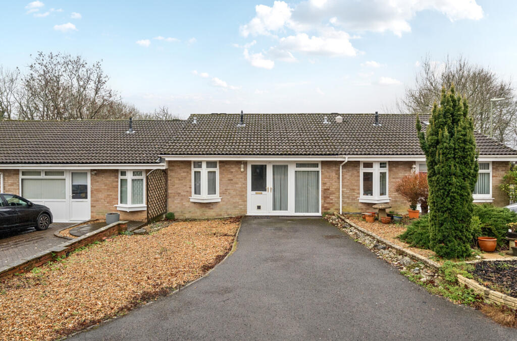 Main image of property: Windsor Gate, Boyatt Wood, Hampshire, SO50
