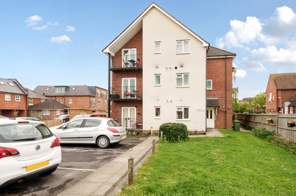 Main image of property: Cresbee Court, Toynbee Road, Eastleigh, Hampshire, SO50