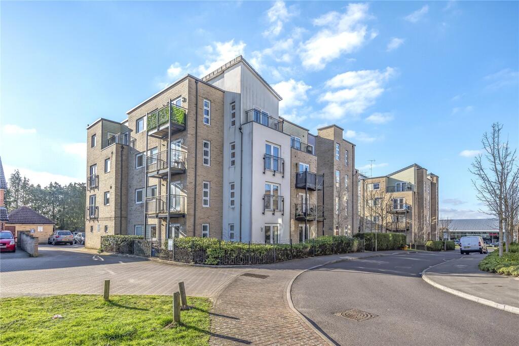 Main image of property: Hut Farm Place, Chandlers Ford, Hampshire, SO53