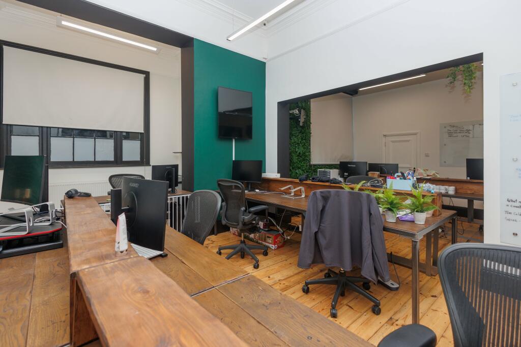 Additional property image - Walton House, Richmond Hill, Bournemouth