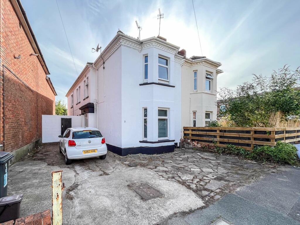 Additional property image - Queensland Road, Bournemouth,