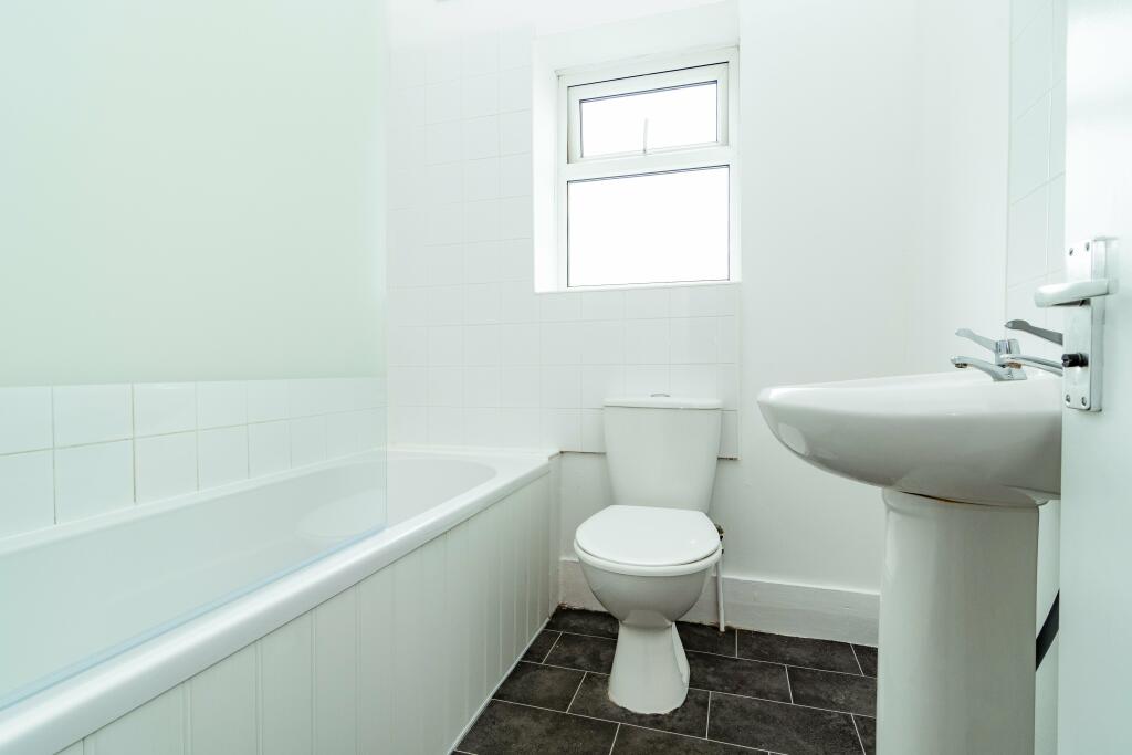Additional property image - Queensland Road, Bournemouth,