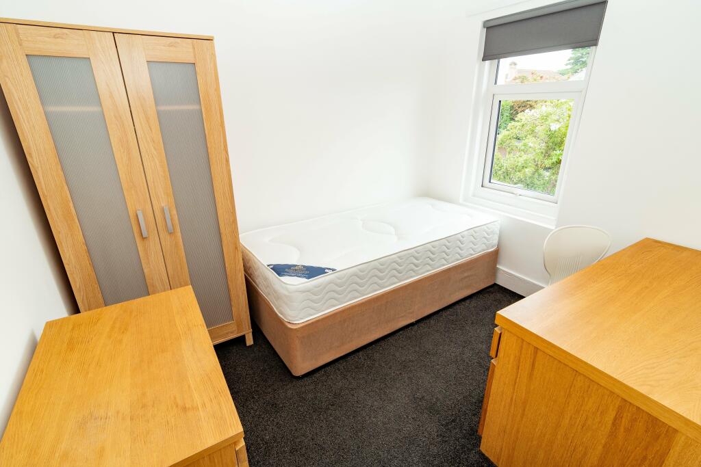 Additional property image - Queensland Road, Bournemouth,