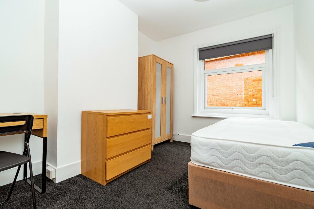Additional property image - Queensland Road, Bournemouth,