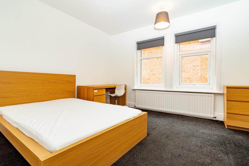Additional property image - Queensland Road, Bournemouth,