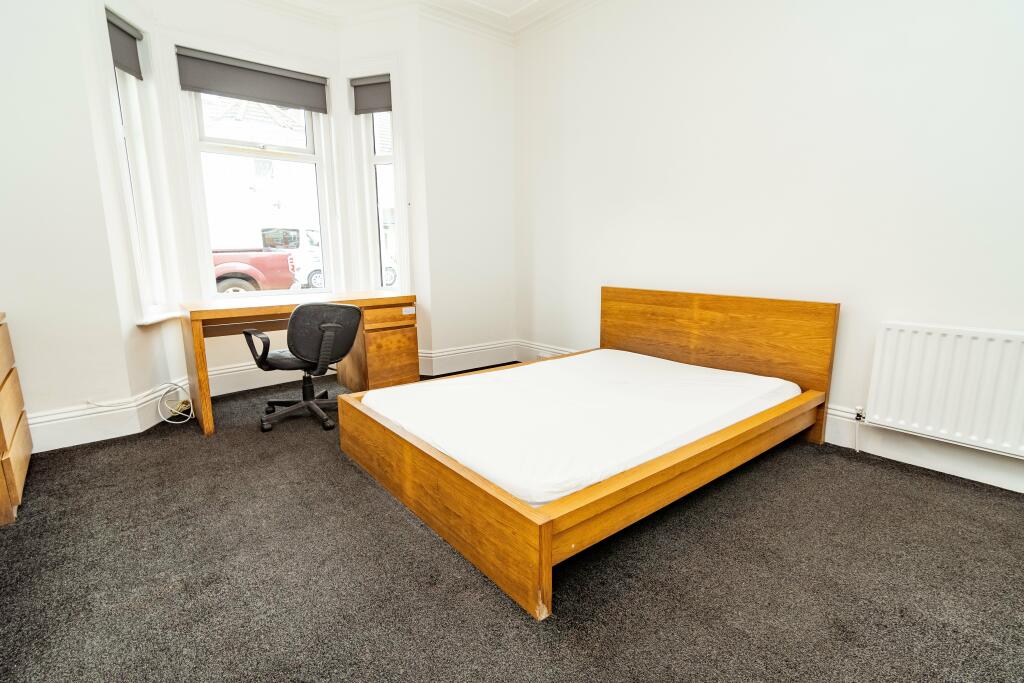 Additional property image - Queensland Road, Bournemouth,