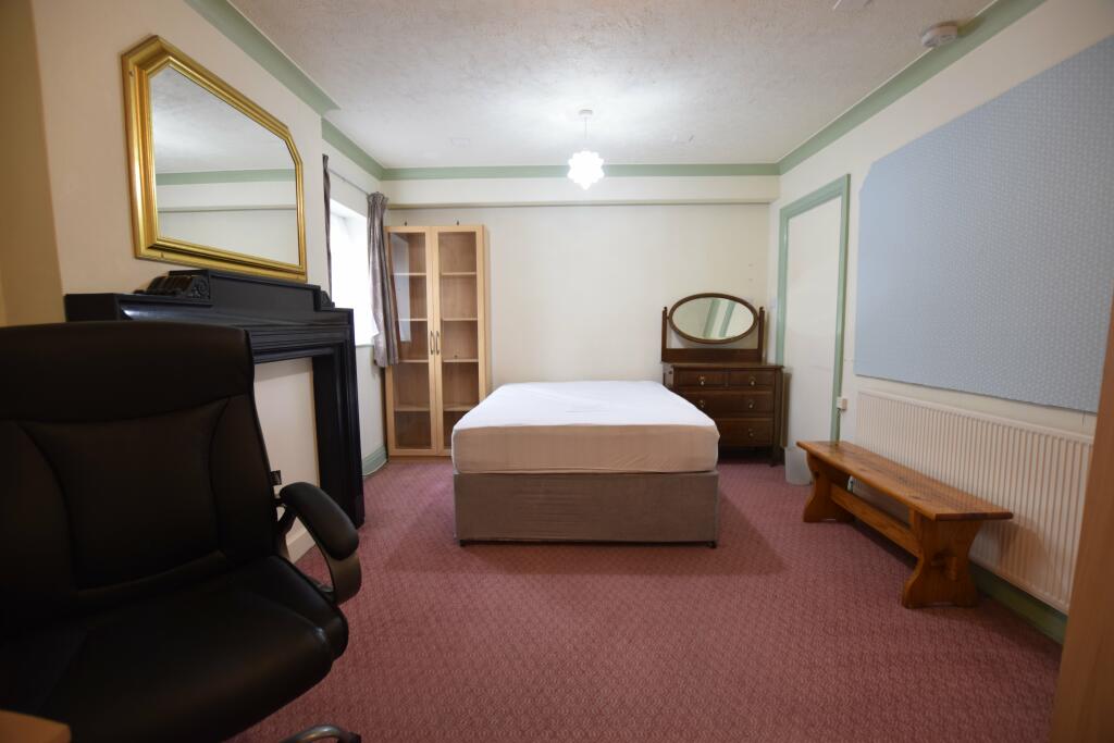 Additional property image - Wallis Road, Bournemouth,