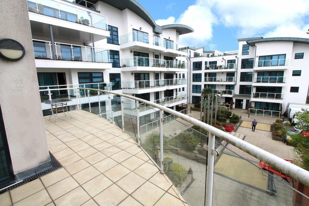 Additional property image - Boscombe Spa Road, Bournemouth,