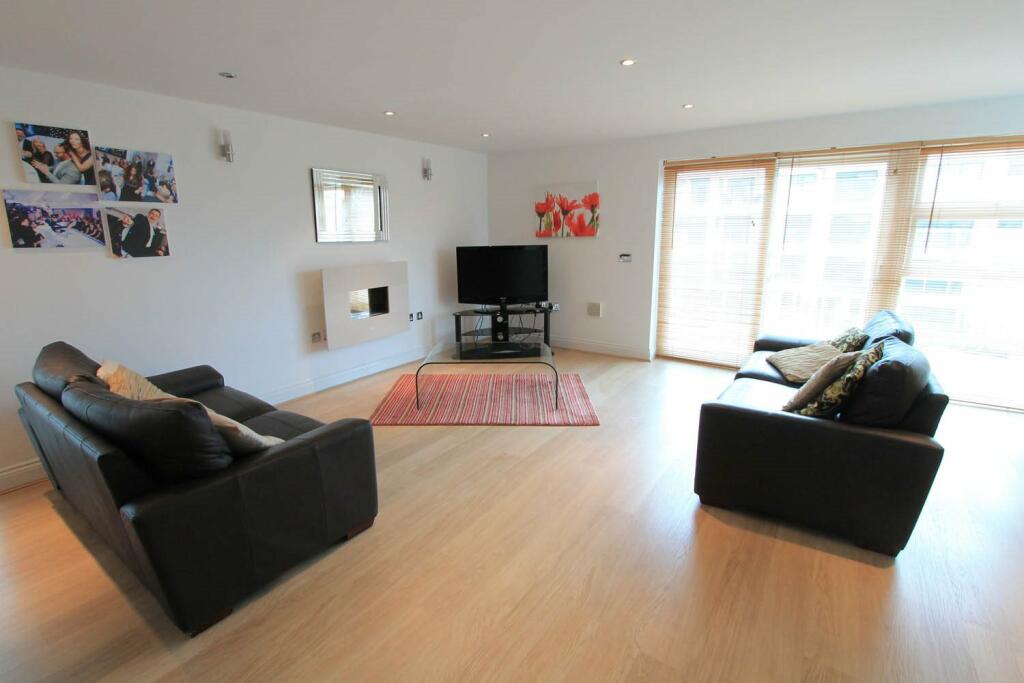 Additional property image - Boscombe Spa Road, Bournemouth,
