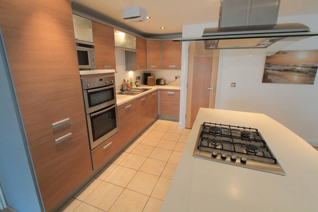 Additional property image - Boscombe Spa Road, Bournemouth,