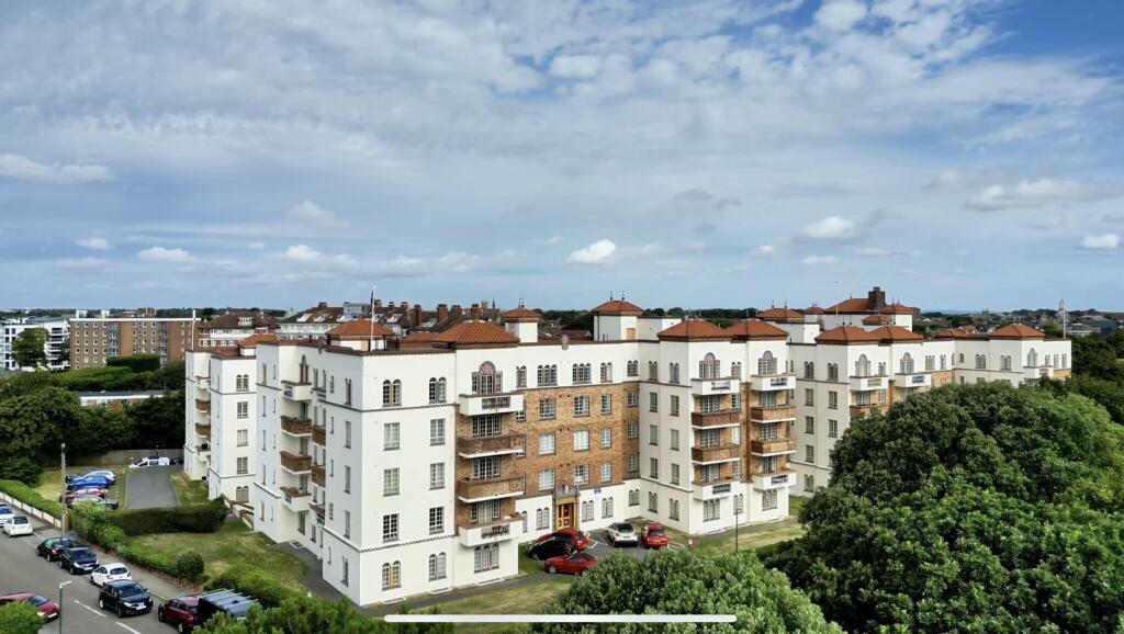 Additional property image - San Remo Towers, Sea Road, Bournemouth
