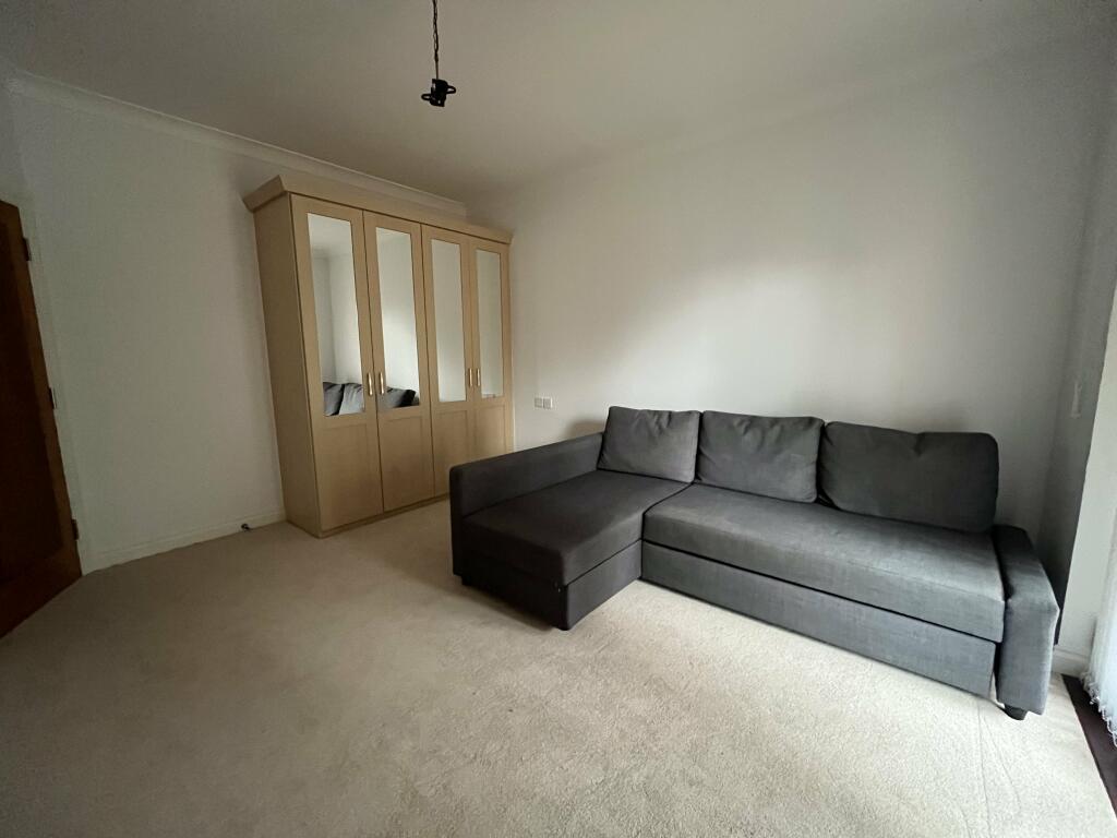 Additional property image - Knyveton Road, Bournemouth,