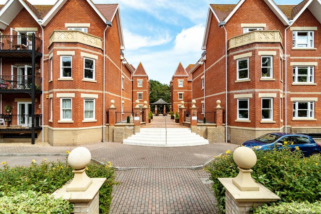 Additional property image - Knyveton Road, Bournemouth,