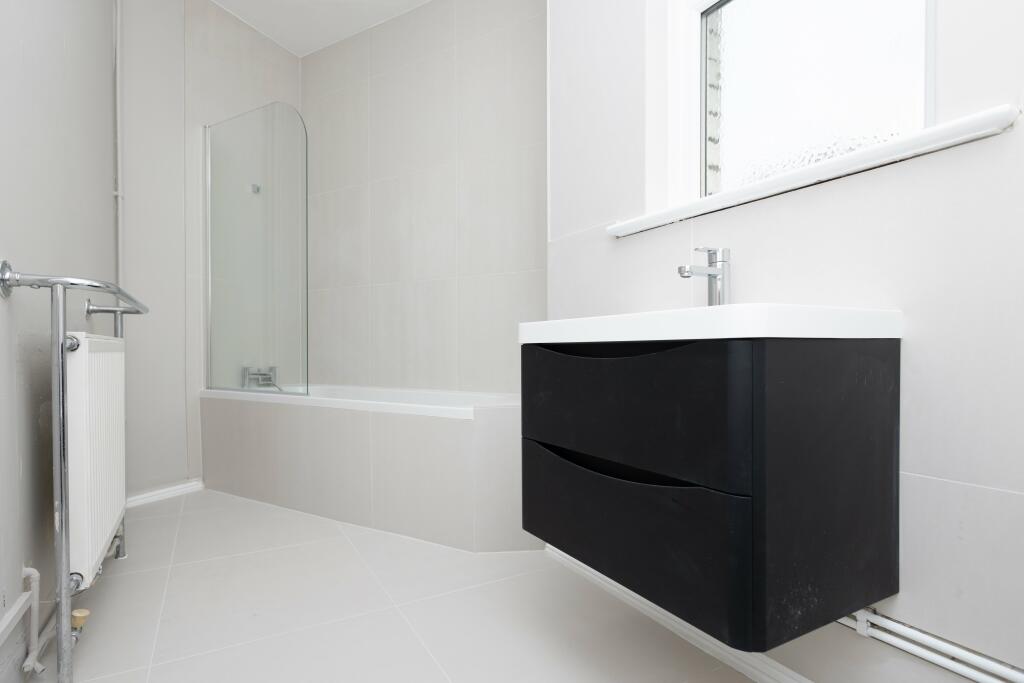 Additional property image - Richmond Hill, Bournemouth,