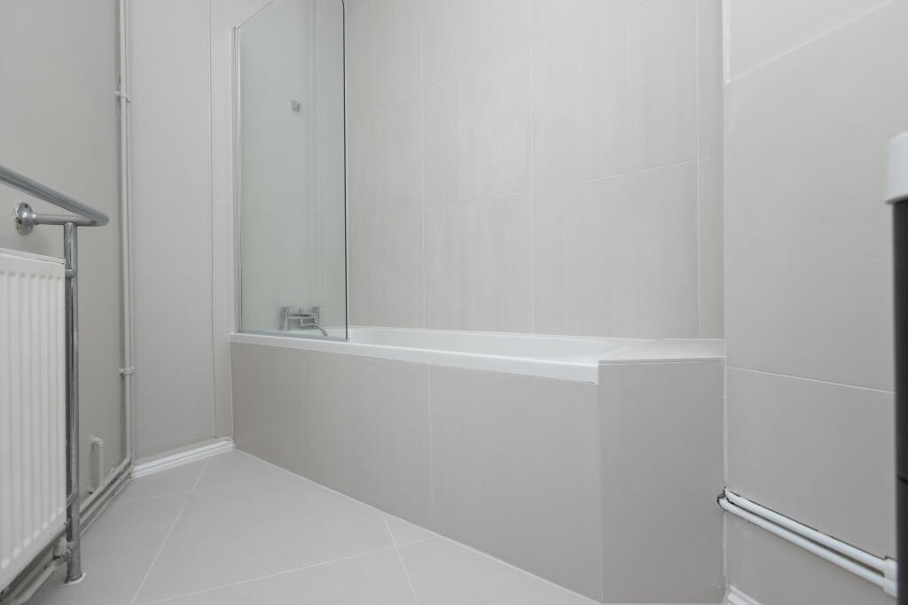 Additional property image - Richmond Hill, Bournemouth,
