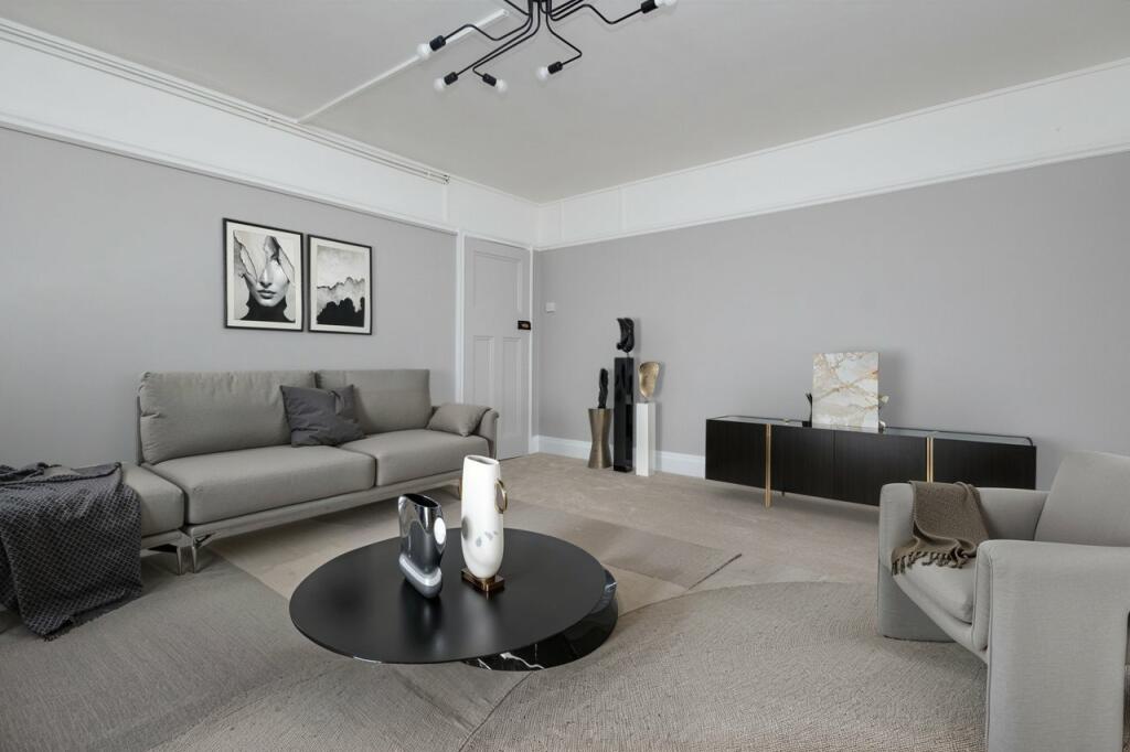 Additional property image - Richmond Hill, Bournemouth,