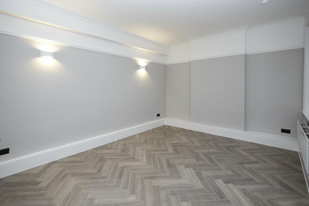 Additional property image - Richmond Hill, Bournemouth,