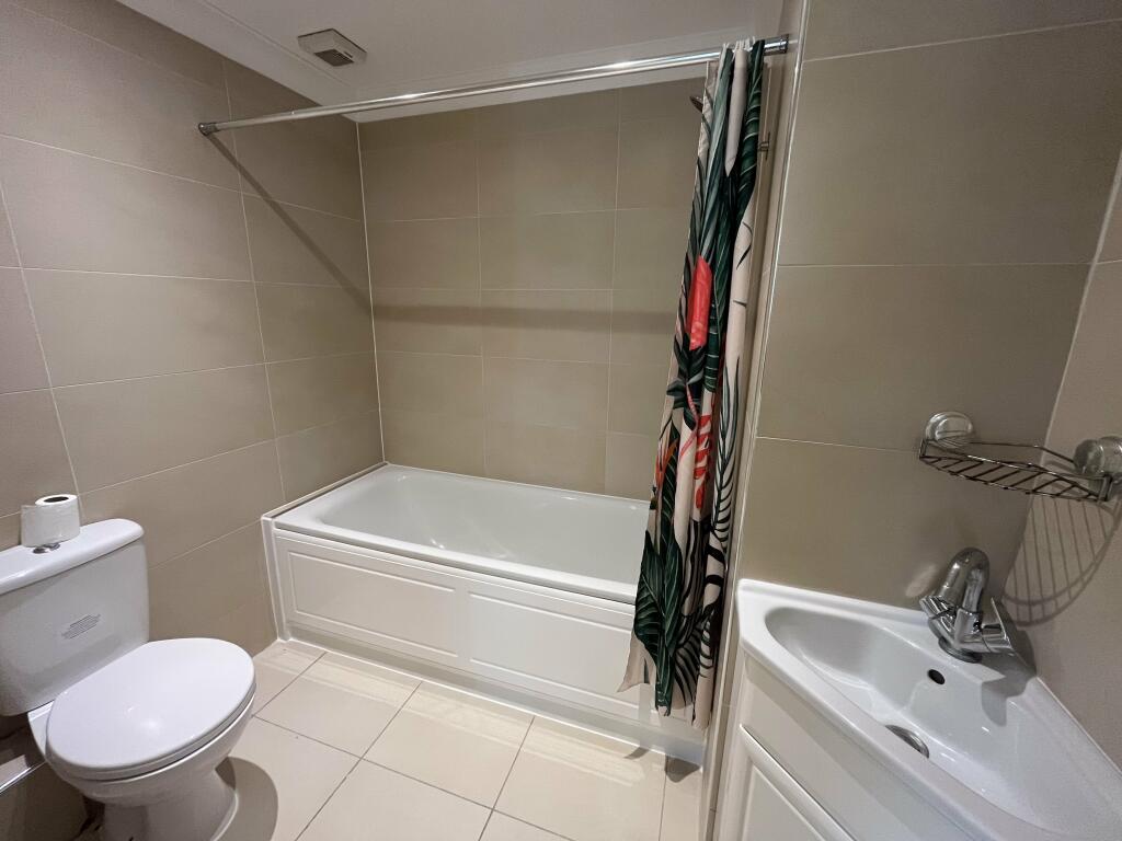 Additional property image - 121 North Road , ,
