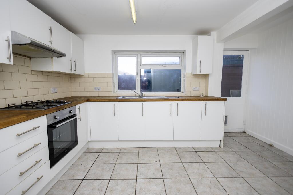 Additional property image - Columbia Road, Bournemouth,