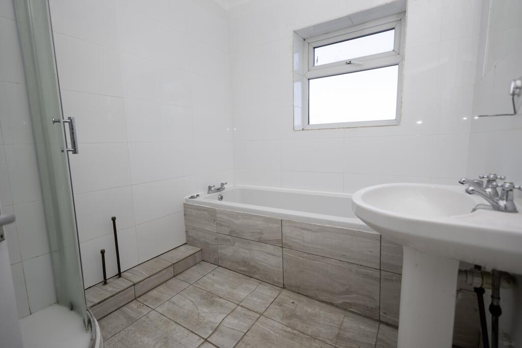Additional property image - Columbia Road, Bournemouth,