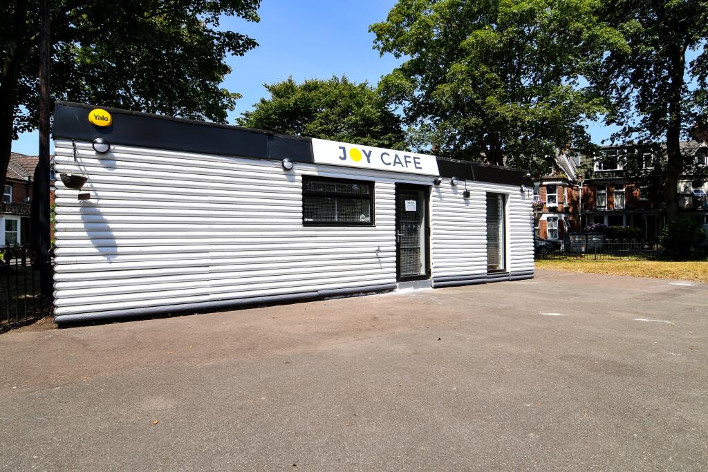 Additional image 11 of Churchill Road, Bournemouth,