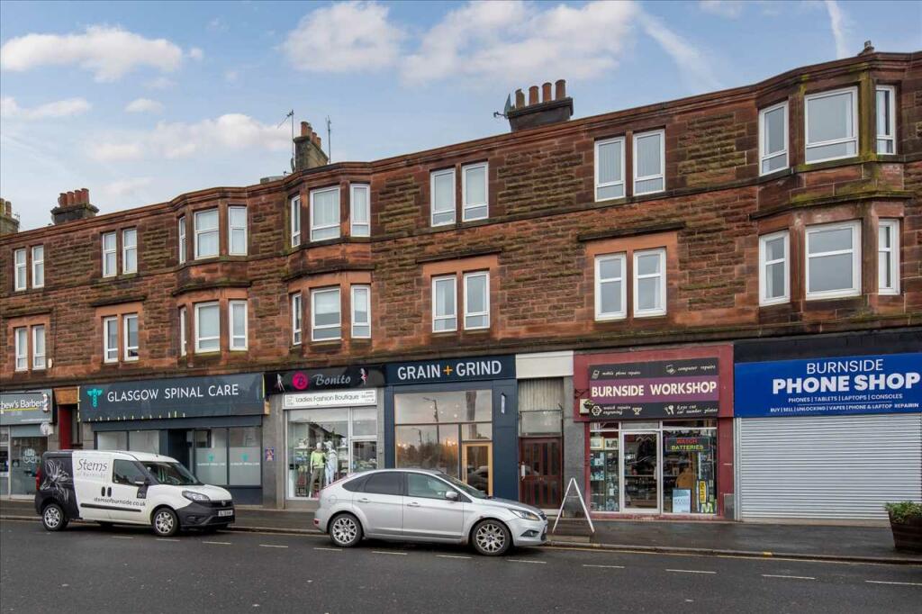 2 bedroom flat for sale in Stonelaw Road, Burnside, Glasgow, G73