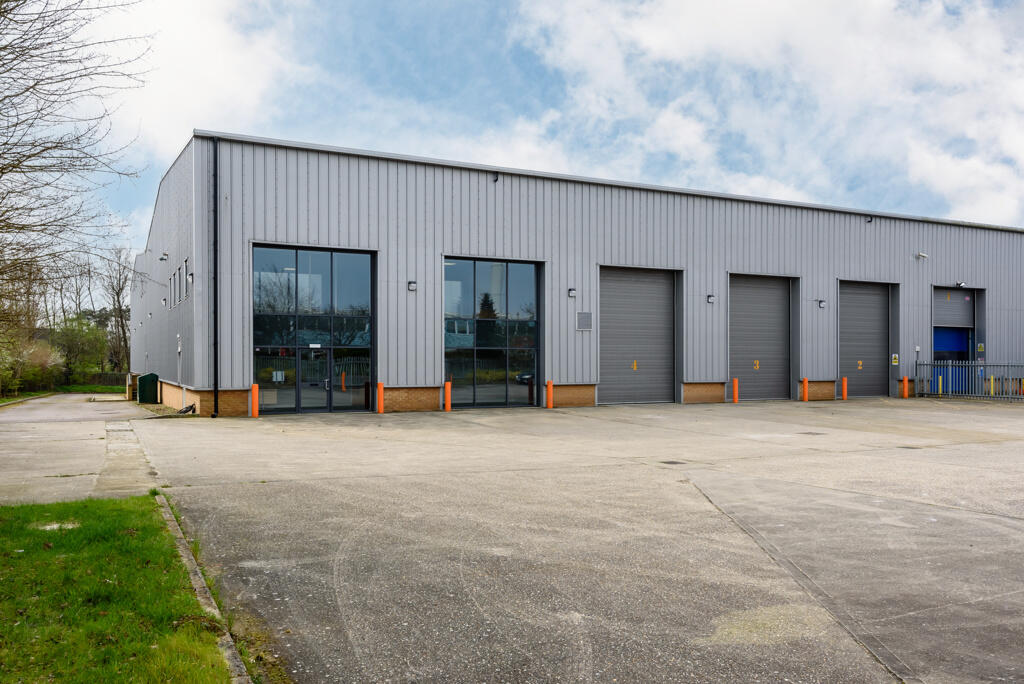 Warehouse to lease in Barnard Road, Bowthorpe Employment Area, Norwich, Norfolk, NR5