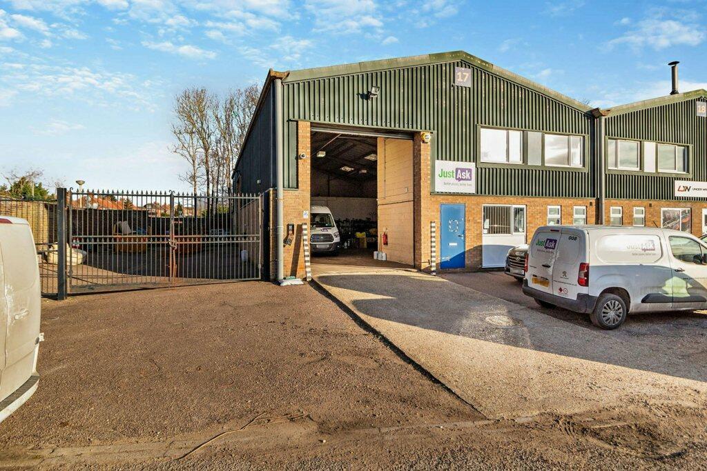 Light industrial facility to lease in Francis Way, Bowthorpe Employment Area, Norwich, Norfolk
