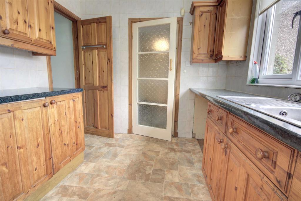 3 bedroom detached house for sale in 8 Lochalsh Road, Inverness IV3 8HU