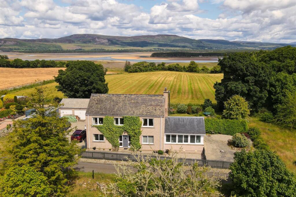Main image of property: 366 Skelbo Street, Skelbo, Dornoch Sutherland IV25 3QQ