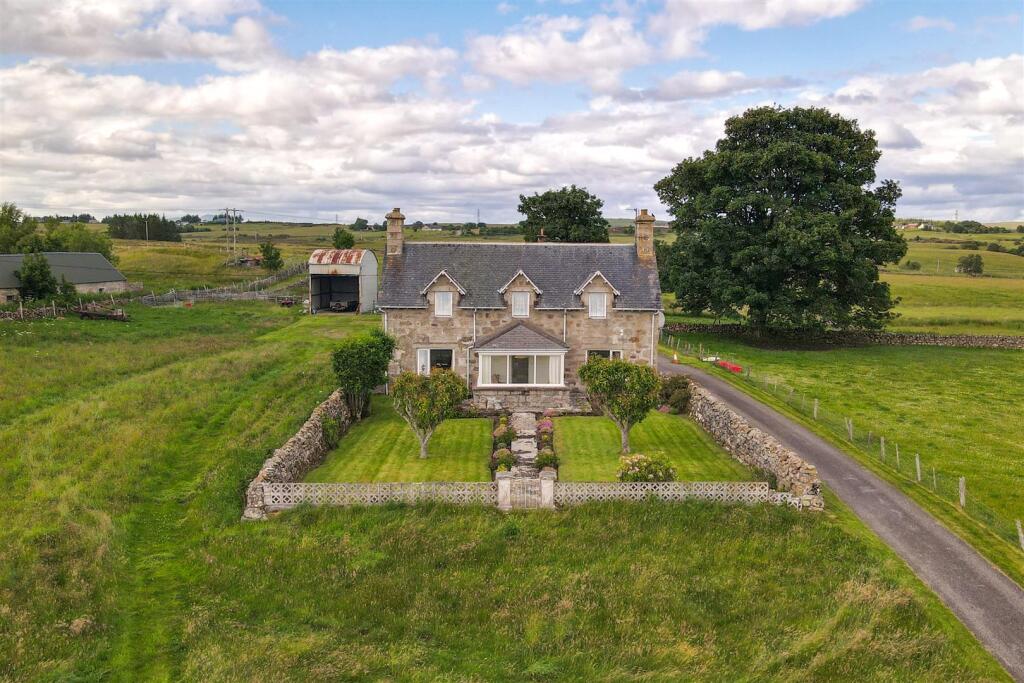Main image of property: James Villa, 28 Lairgmuir, Lairg Sutherland IV27 4ED