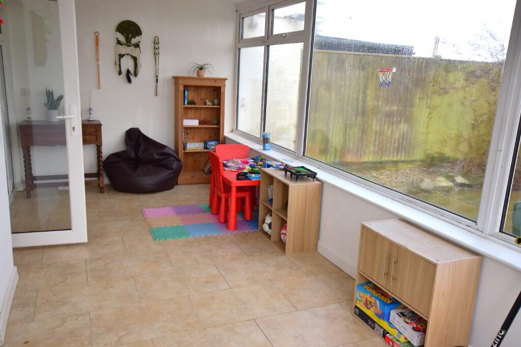 Additional property image - The Parade, BN24