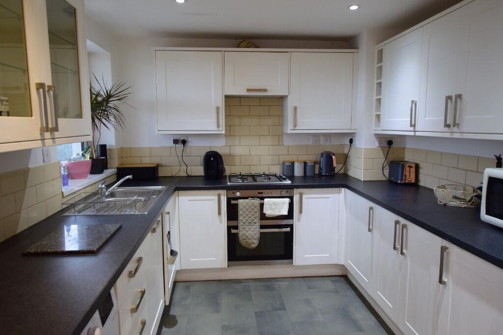 Additional property image - The Parade, BN24