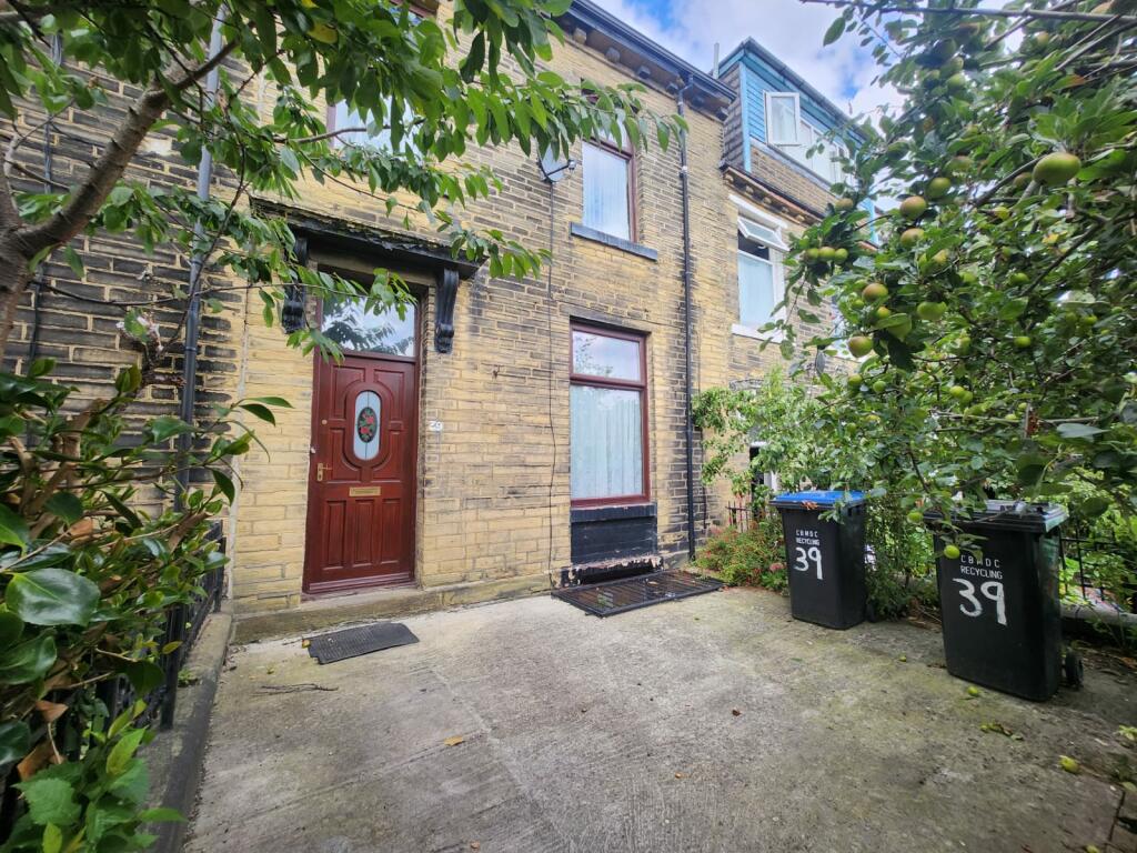 Additional property image - Lilly Street, BD8 7PQ