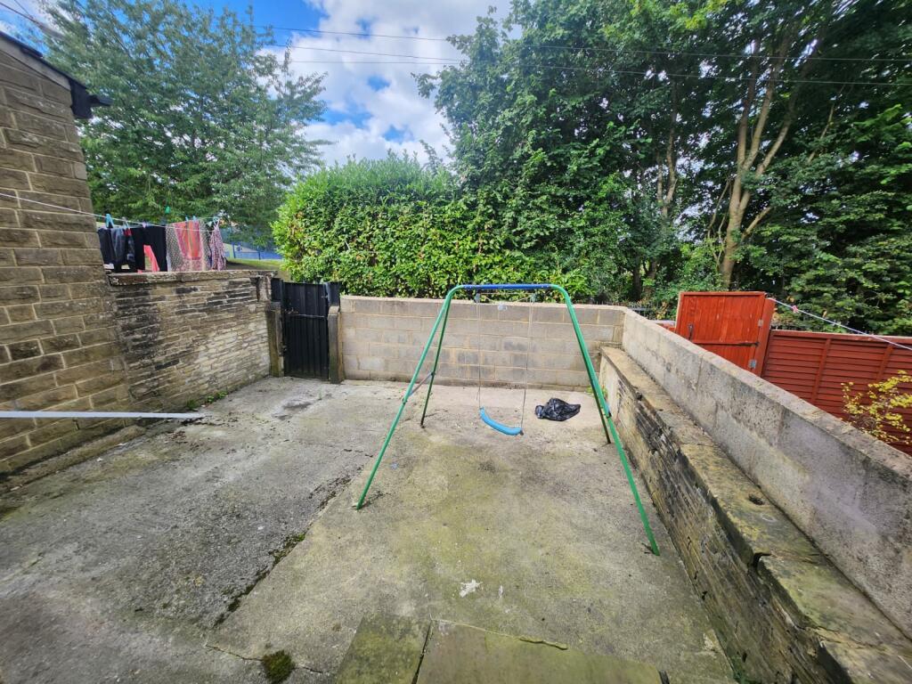 Additional property image - Lilly Street, BD8 7PQ