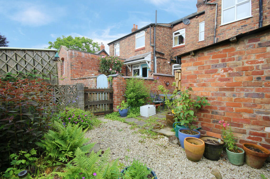 Additional property image - Sandfield Terrace, Sandfield Lane, Acton Bridge, CW8