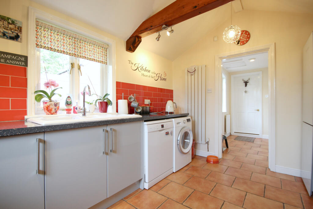 Additional property image - Sandfield Terrace, Sandfield Lane, Acton Bridge, CW8